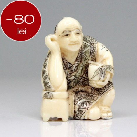 netsuke de perioada Meiji. fildes natural, Japonia cca 1880-1910